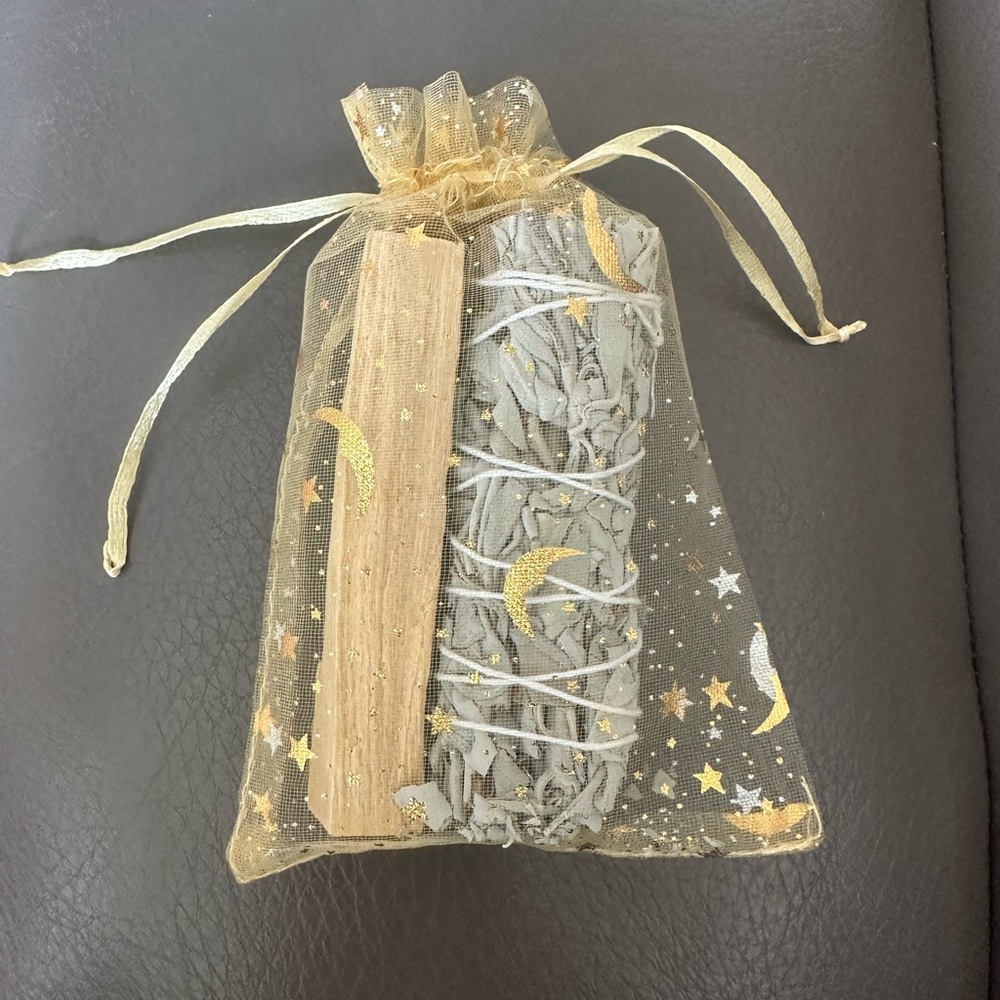 Smudging Sage Bundle Gift Set in Gold Organza Bag - Picture 2 of 3